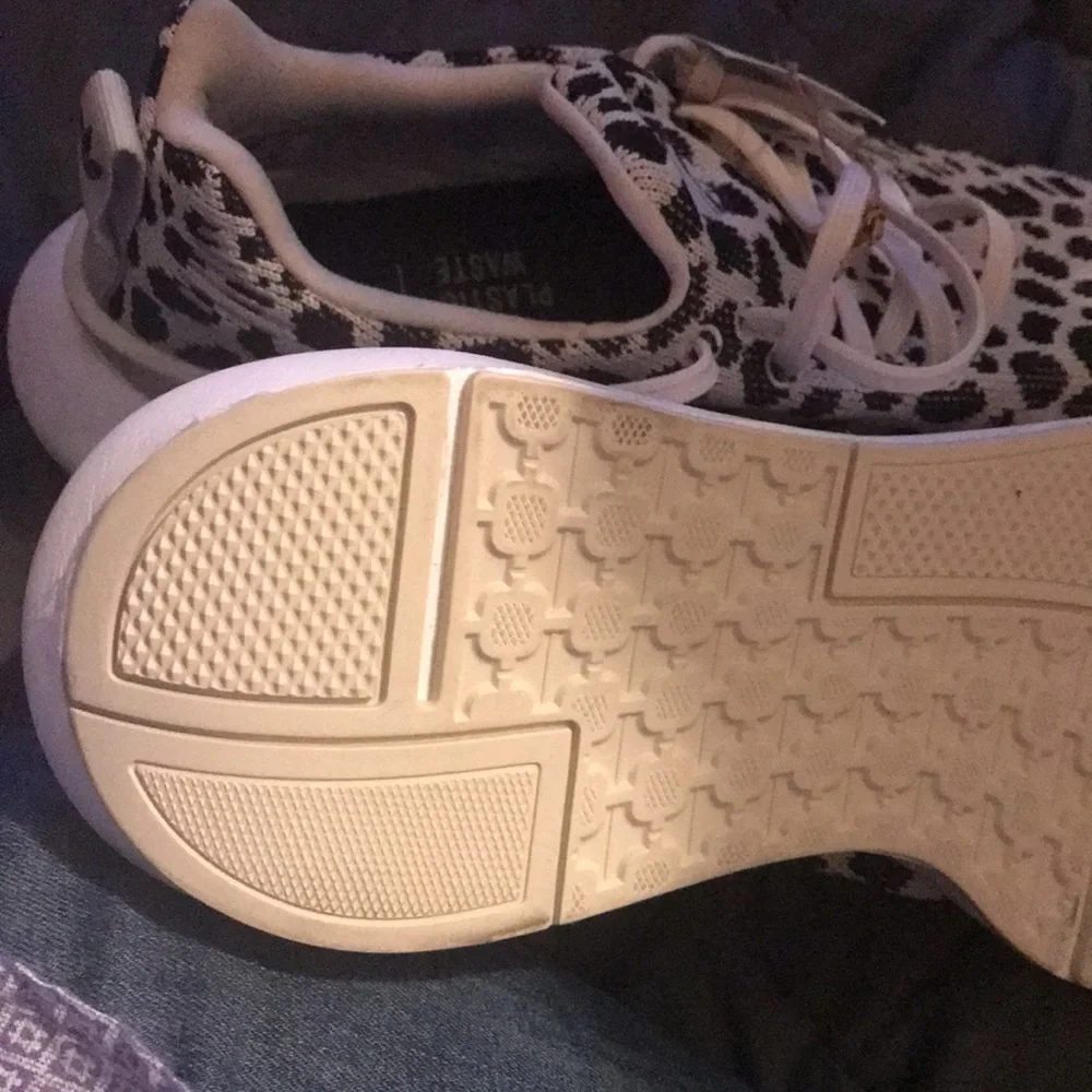 💎✨ New ✨💎 ADIDAS tennis shoes - Picture 9 of 9